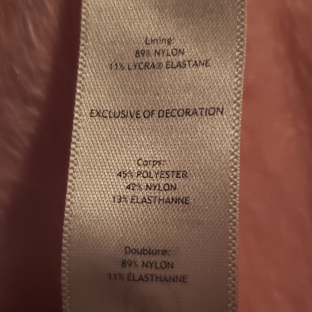 Lululemon's Ivviva - Picture 7 of 10